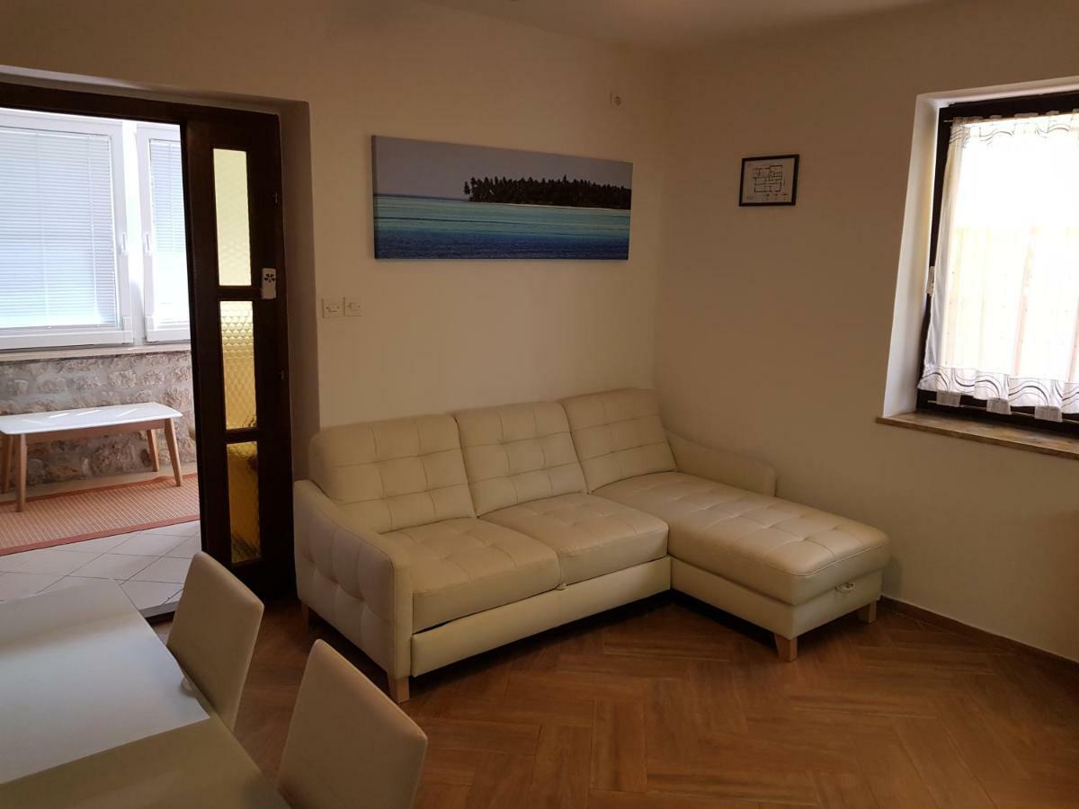 Apartments Vila Tisa Мали-Лошинь Экстерьер фото